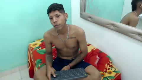 kloe matias online show from September 19, 3:32 am