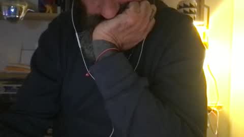 knicker76 online show from March 25, 7:20 pm