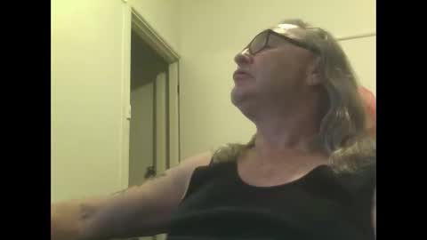 knobout online show from October 15, 10:38 am