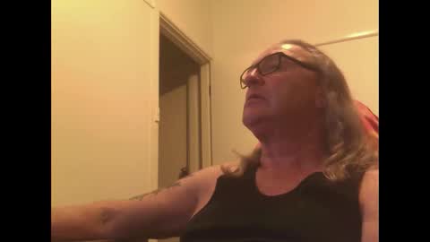 knobout online show from October 9, 12:10 pm