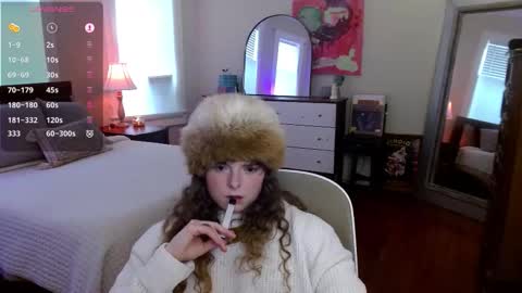 knowlita  online show from March 6, 7:57 pm