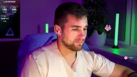 Sweet boy online show from October 18, 5:50 pm