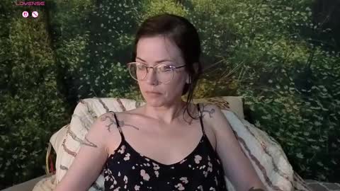 Snapshot of kohlbird chatting on September 13, 5:21 am kohlbird online show from September 13, 5:21 am