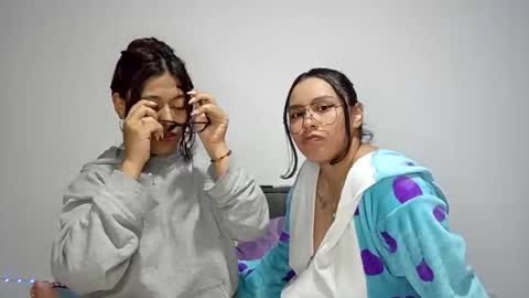 Konny and Laila online show from June 11, 3:59 am