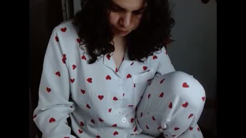 Karoll online show from December 18, 3:02 am