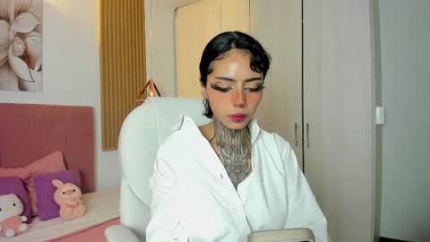 Snapshot of korarousee chatting on October 17, 2:10 pm Kora online show from October 17, 2:10 pm