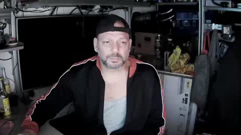 Kosta online show from January 28, 7:00 pm