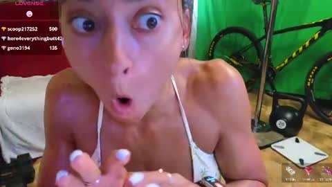 Gal online show from June 27, 6:41 am