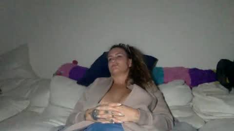 koyoteej online show from March 9, 3:43 am