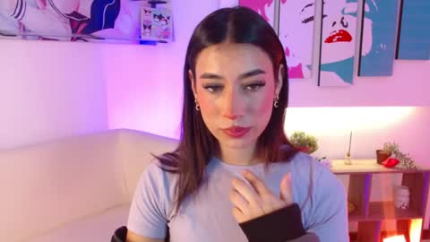 Elizabeth online show from February 25, 12:09 pm