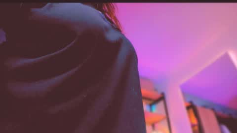 Khloe online show from March 3, 7:26 am