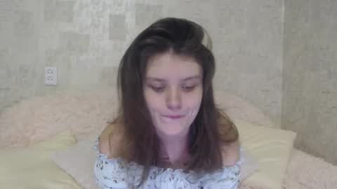 krissvoss online show from November 22, 4:27 pm