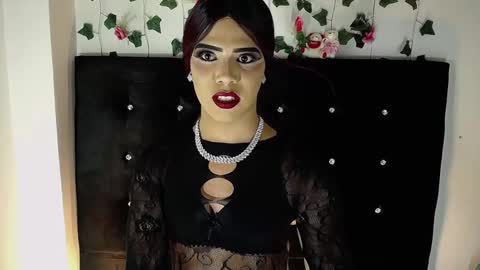 kristal_queen01 online show from March 16, 1:31 am