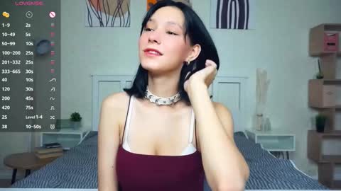 Emma online show from September 17, 7:39 pm