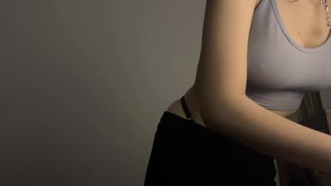 Kristen online show from April 19, 6:10 pm