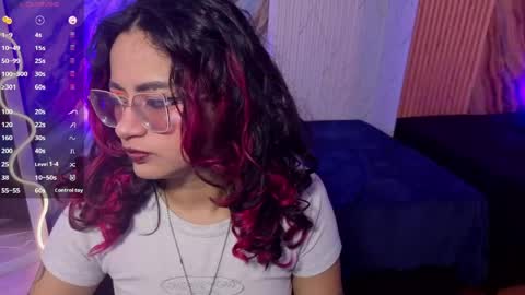 kristen_tay online show from May 22, 3:13 am