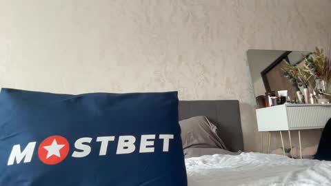 KristenFlame online show from January 10, 9:13 am