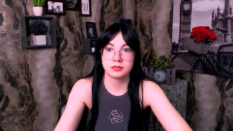 Kristen online show from March 23, 9:03 am