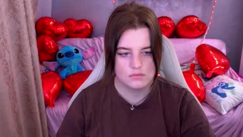 kristifoxy online show from February 9, 6:28 am