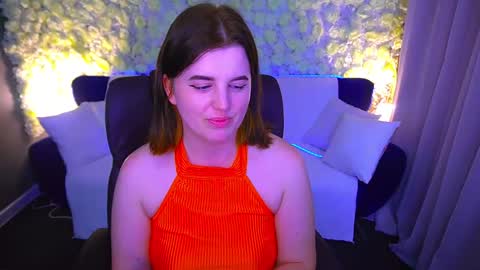 kristifoxy online show from May 15, 4:03 pm