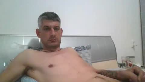 kristijannnnn online show from April 29, 1:10 am