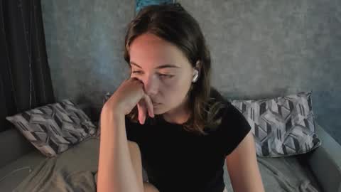Snapshot of kristinalevis chatting on September 15, 9:00 am Kristina online show from September 15, 9:00 am