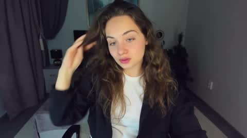 Snapshot of kristinalevis chatting on January 19, 4:14 pm Kristina online show from January 19, 4:14 pm