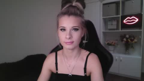 KristineAmore online show from October 13, 2:08 pm