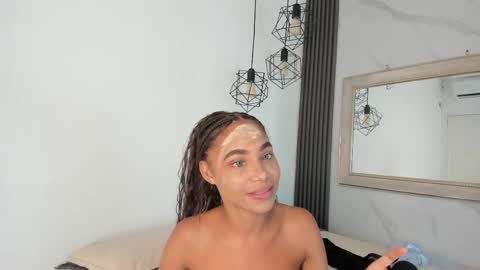 Cristina online show from April 12, 7:18 pm