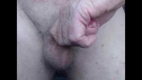 krumpy14 horny grandad online show from April 2, 8:32 am