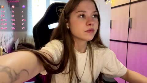 Alis online show from December 19, 11:38 am