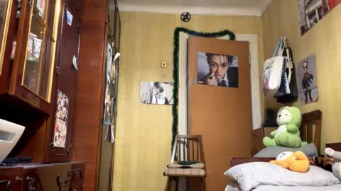 Mira online show from February 13, 9:07 pm