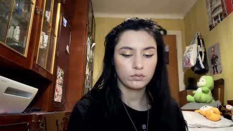 Mira online show from February 19, 8:41 pm