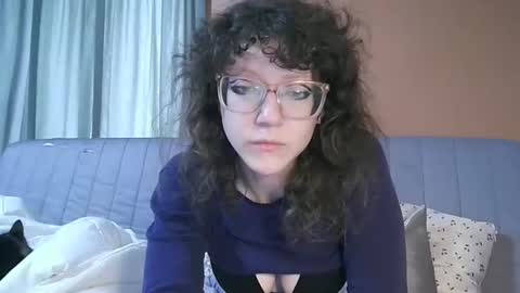 Katie Cruelty online show from November 9, 3:15 pm