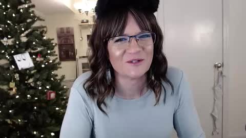 Cait online show from January 11, 2:50 am