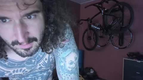 Robert online show from May 3, 3:51 pm