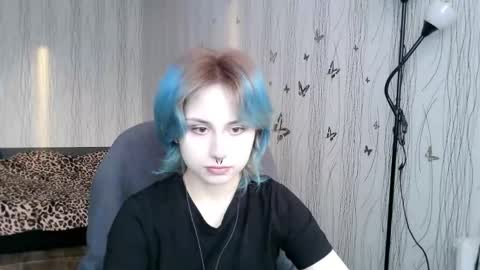 Alice online show from March 18, 2:23 pm