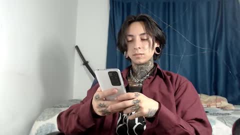 kuregari_xs online show from December 16, 3:14 am