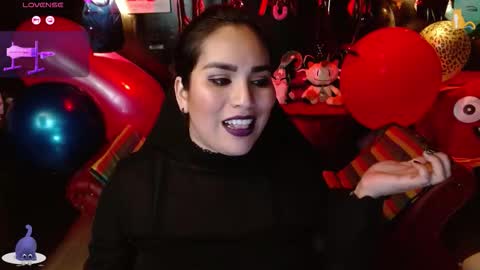 Fetiche Woman online show from September 18, 11:09 pm