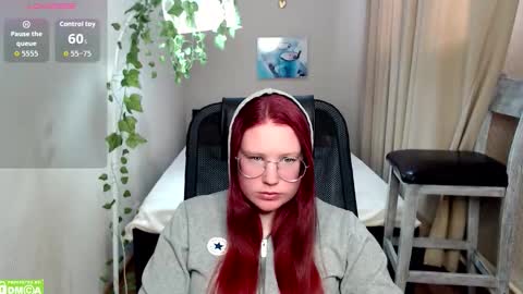 kuri_u online show from February 19, 9:41 am