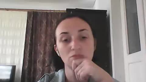 Snapshot of kusia032132 chatting on September 12, 7:10 am kusia032132 online show from September 12, 7:10 am