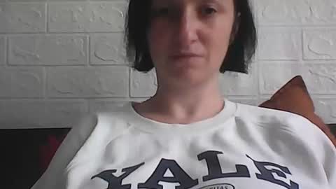 Snapshot of kusia032132 chatting on September 23, 6:40 am kusia032132 online show from September 23, 6:40 am