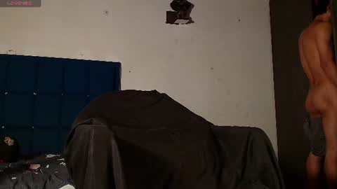 kuzzcoo online show from August 1, 7:10 am