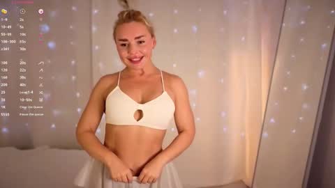 kwumey online show from December 21, 6:25 pm