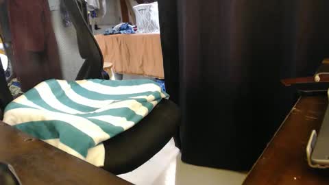 kybullmaster65 online show from October 22, 2:26 am