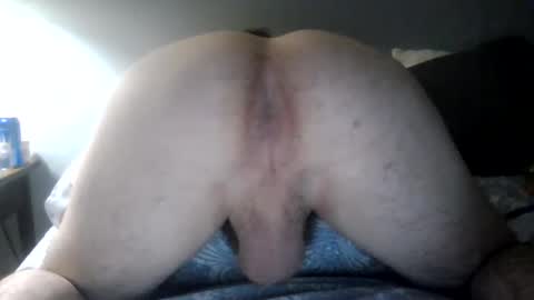 Snapshot of kyle_2261 chatting on October 9, 5:57 am kyle_2261 online show from October 9, 5:57 am