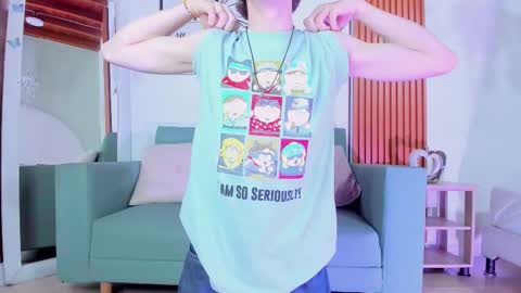 Kyle Dusk online show from December 2, 1:31 pm