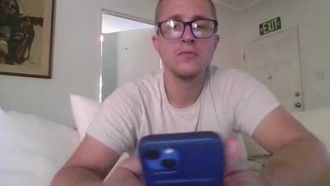 kylerace online show from April 20, 9:18 pm