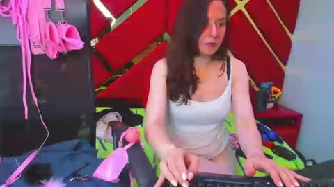 kylie_bloom online show from March 16, 10:36 pm