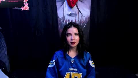 Snapshot of kylie_foxx1 chatting on September 30, 10:53 pm submissive demon Please help me to reach 500 thumbs up online show from September 30, 10:53 pm